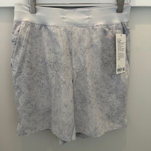 Lululemon T.H.E. Short 7" Linerless Men's Medium NEW With Tags